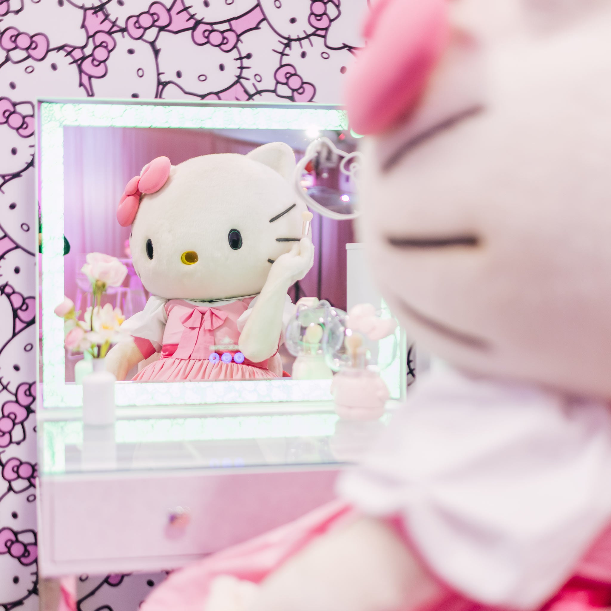Hello Kitty RGB Plus Vanity Makeup Mirror for Desk, App and Soft Touch Control Dimmable Rainbow LED Impressions Vanity · Company