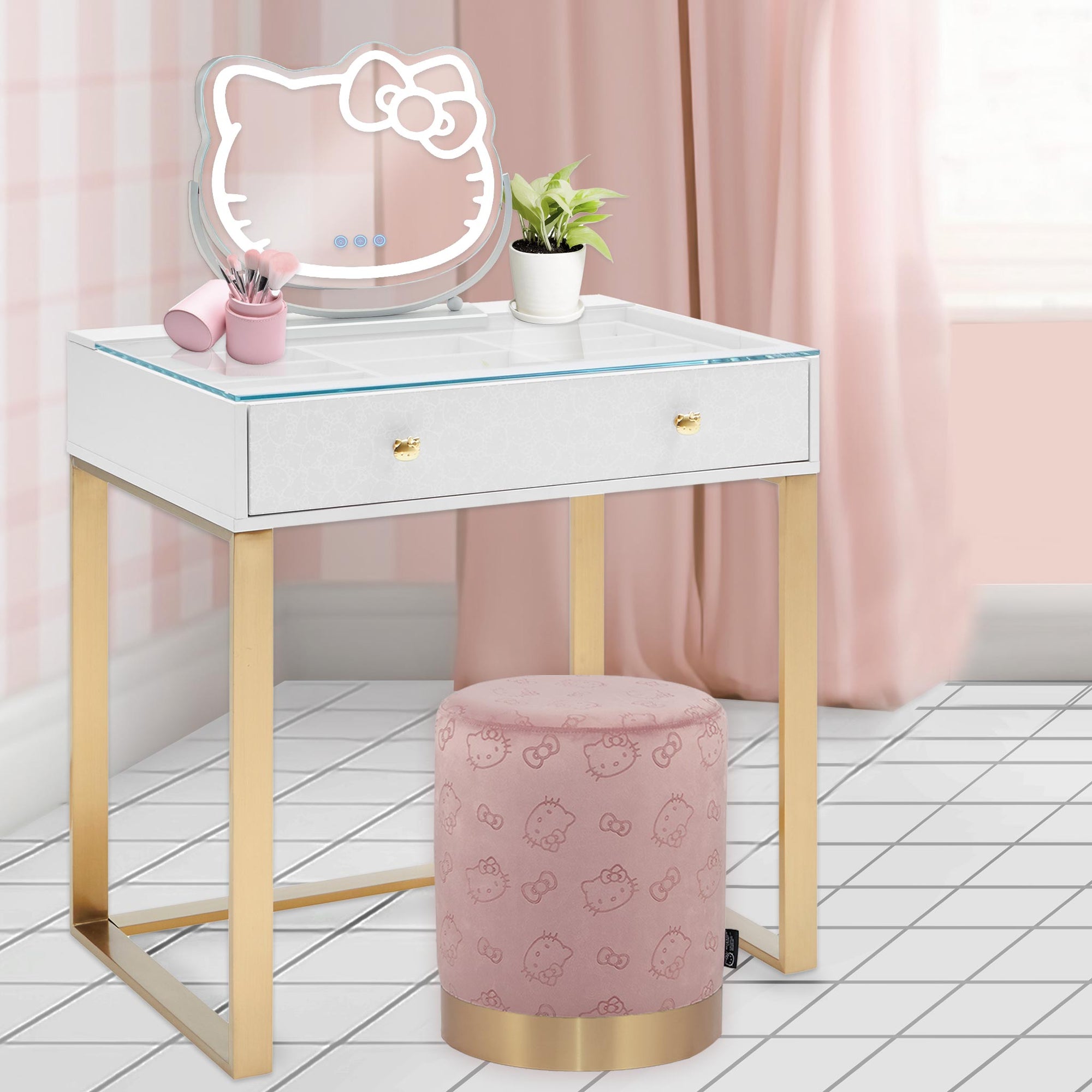 Hello Kitty SlayStation Mini Vanity Table, Silver