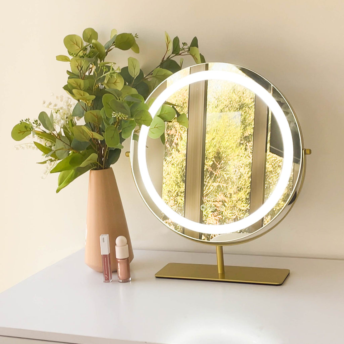 Aura Tri-Tone LED Makeup Mirror