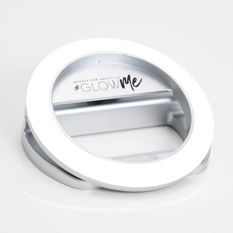 Glow Me 2.0 Rechargeable Shimmery Silver